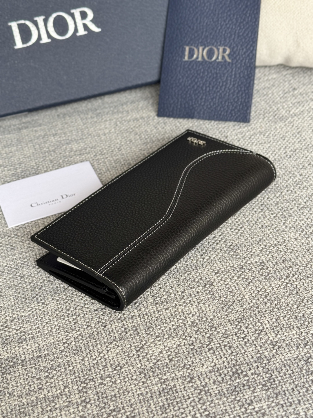 ディオール「Dior」レザー コンパクト ロングウォレット