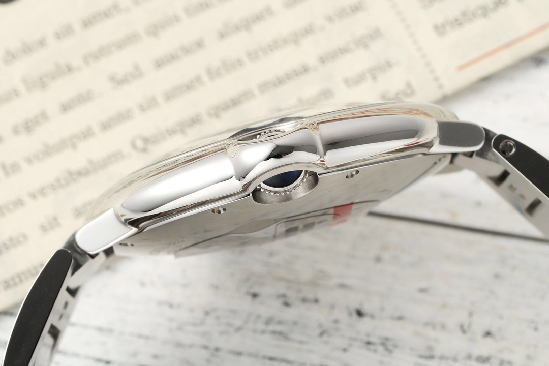 カルティエ［Cartier］バロン ブルー ドゥ 自動巻き腕時計 33mm