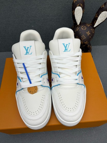 ルイ・ヴィトン「Louis Vuitton」LOUIS VUITTON LV Trainer スニーカー