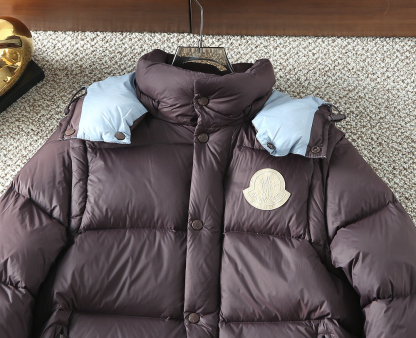 モンクレール「Moncler」秋冬 ダウンジャケット