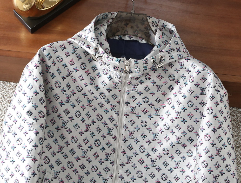 ルイ・ヴィトン「Louis Vuitton」秋冬コレクション クイルテッド ジャケット