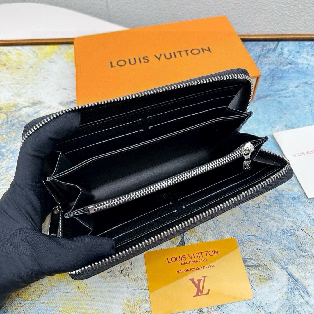 ルイ・ヴィトン「Louis Vuitton」ジップアラウンド ウォレット