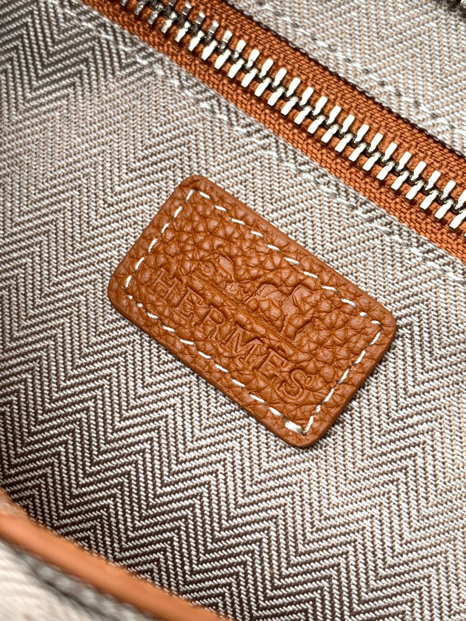 エルメス「Hermès」エルメス レザーハンドバッグ / クラッチバッグ 