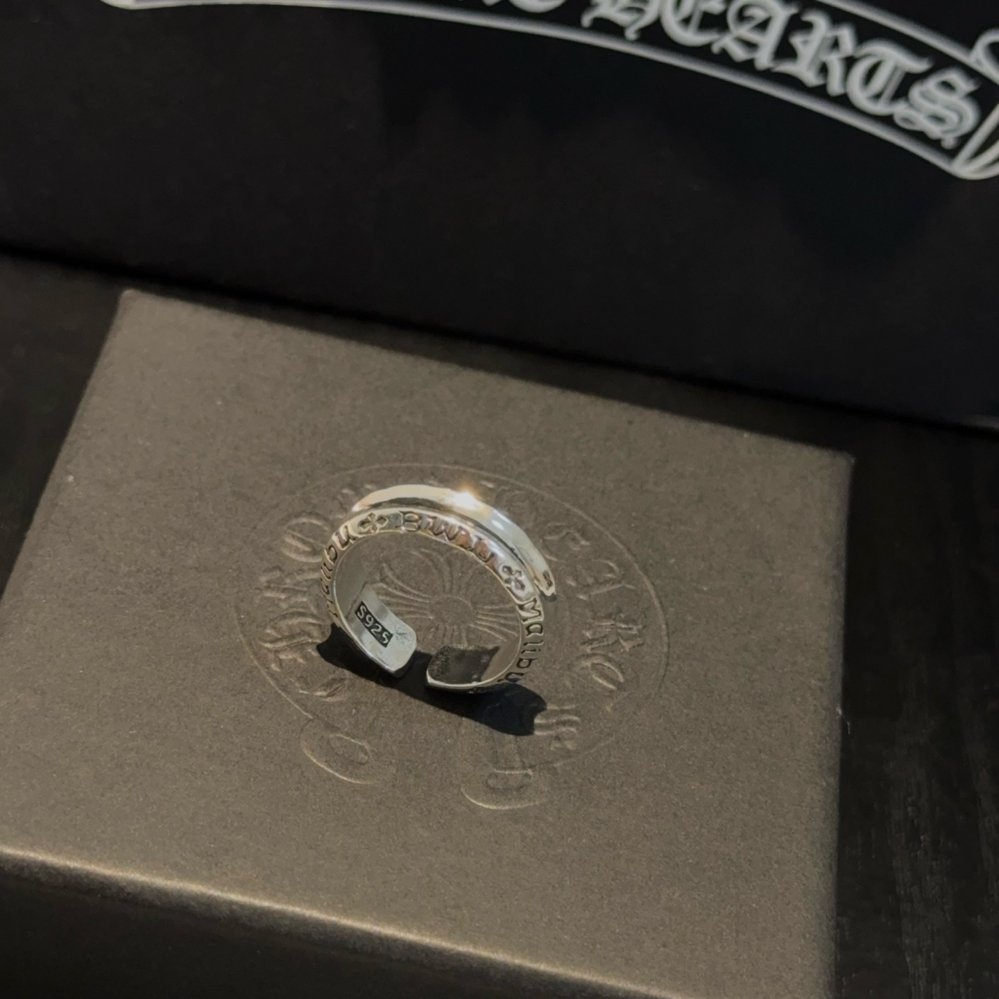 クロムハーツ「Chrome Hearts」クラシックヴィンテージ＆モダンリング - サイズ調整可能