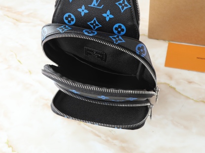 ルイ・ヴィトン「Louis Vuitton」メンズ ウエストバッグ