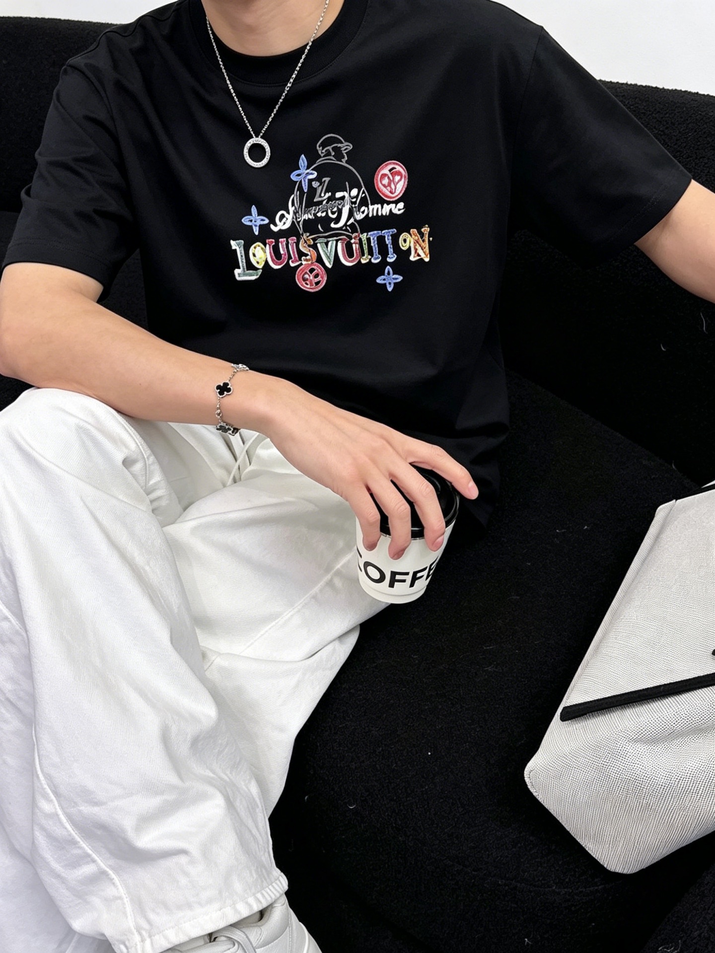 ルイ・ヴィトン「Louis Vuitton」ロゴプリントTシャツ / ショートスリーブ クルーネック