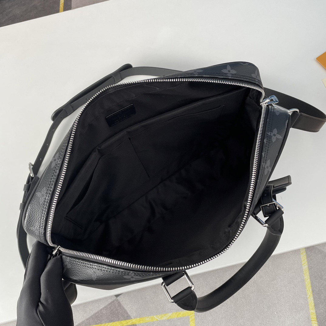 ルイ・ヴィトン「Louis Vuitton」ルイ・ヴィトン ポルト・ドキュメント・ヴォヤージュ PM M46457 / ブリーフケース