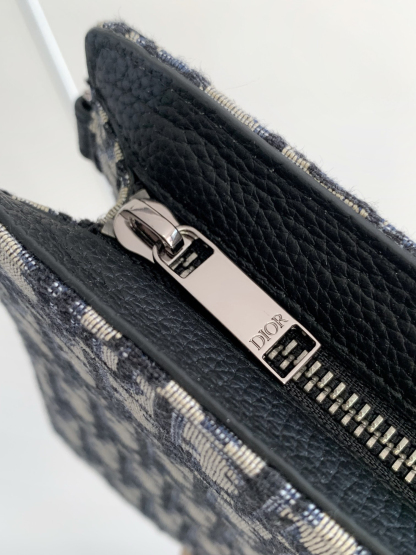 ディオール「Dior」オブリック モチーフ ポーチ