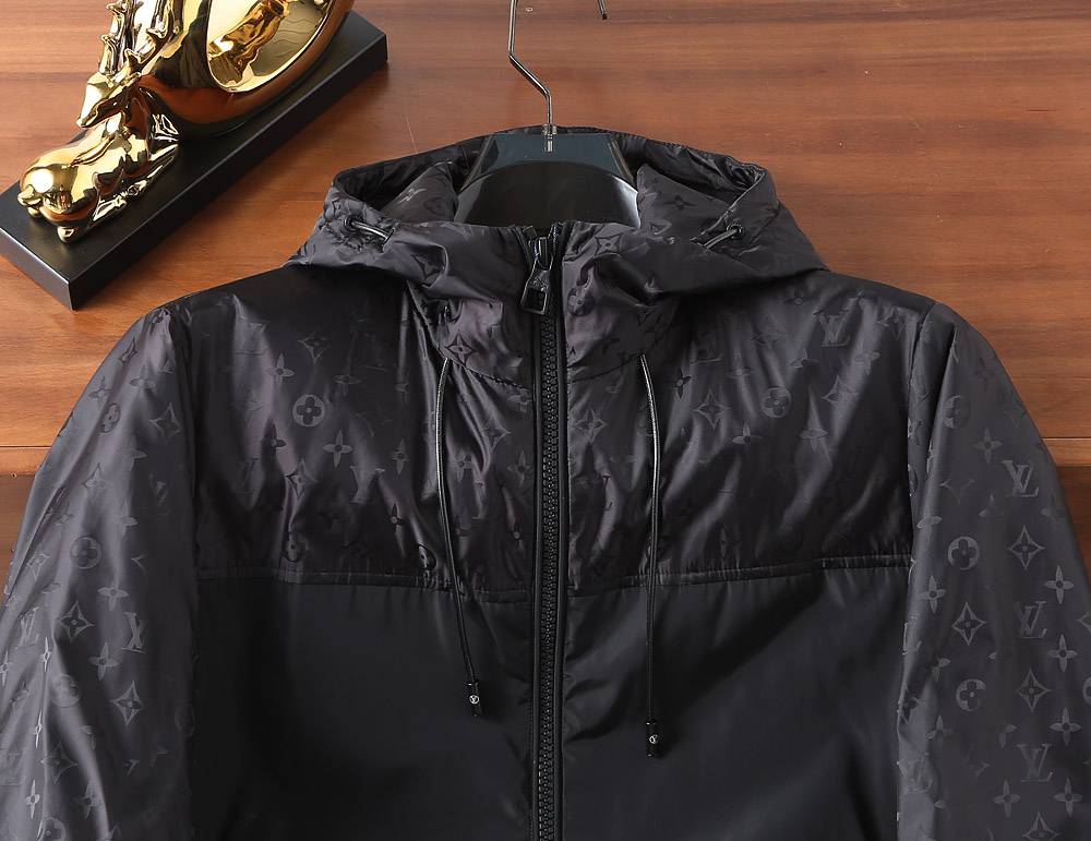 ルイ・ヴィトン「Louis Vuitton」秋冬コレクション クイルテッド ジャケット