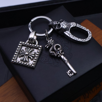 クロムハーツ「Chrome Hearts」キーホルダー＆バッグチャーム - トレンドシンボル