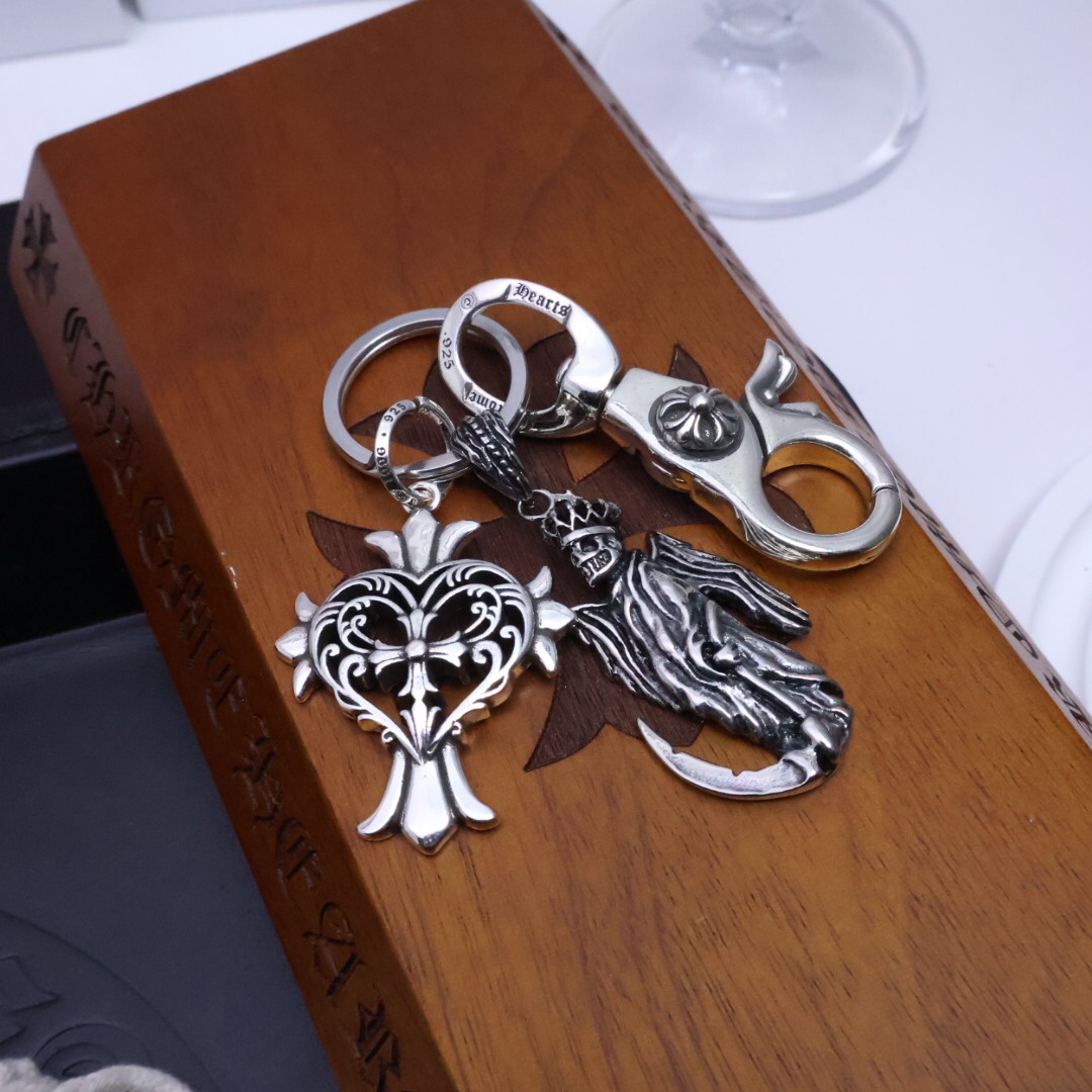 クロムハーツ「Chrome Hearts」キーホルダー＆バッグチャーム - スタイルアイコン