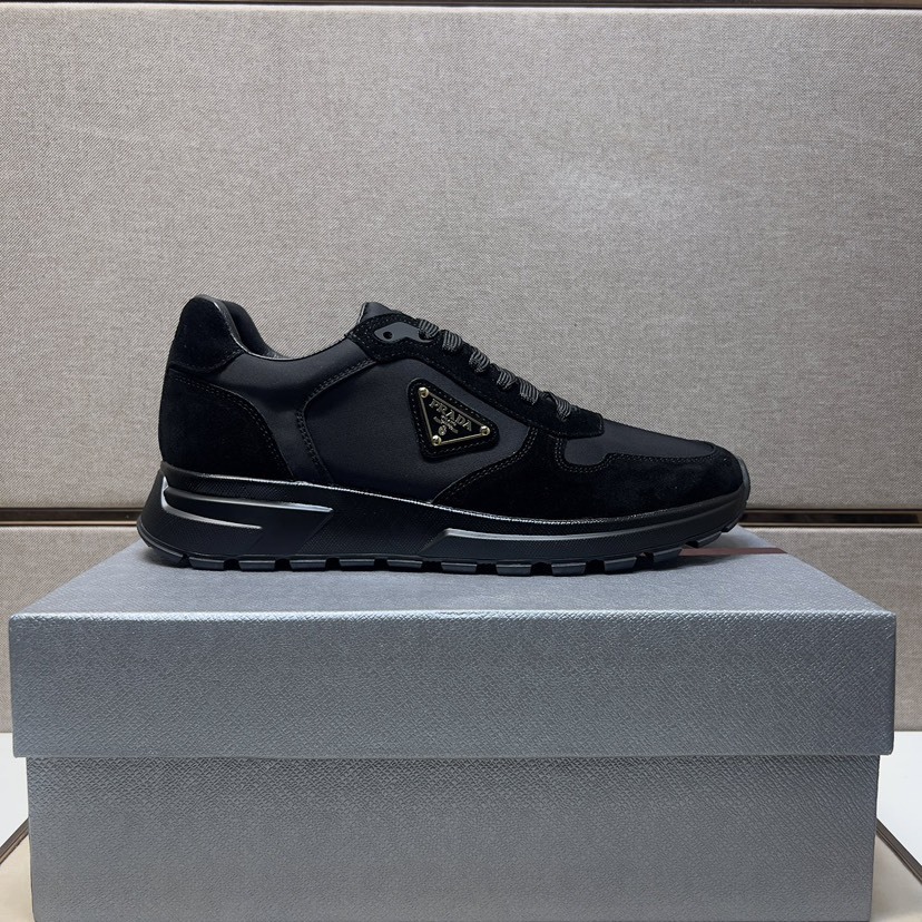 プラダ「Prada」プラダ プレミアムスニーカー (2026年春夏モデル) / レザースニーカー