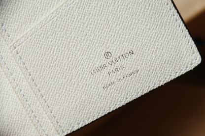 ルイ-ヴィトン(Louis Vuitton) ポルトフォイユ･ブラザ NM