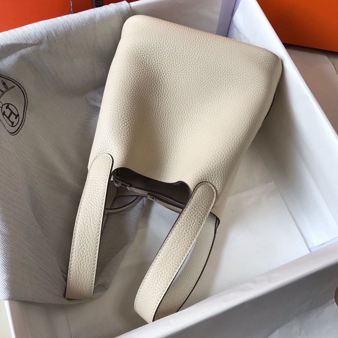 エルメス「Hermès」ピコタン ロック 18 バッグ「Picotin Lock 18 Bag」