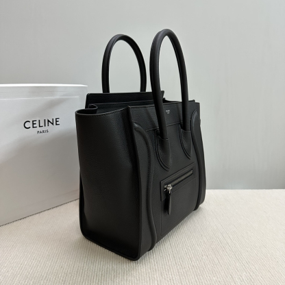 セリーヌ「Celine」Luggage ダイヤモンド柄笑顔バッグ
