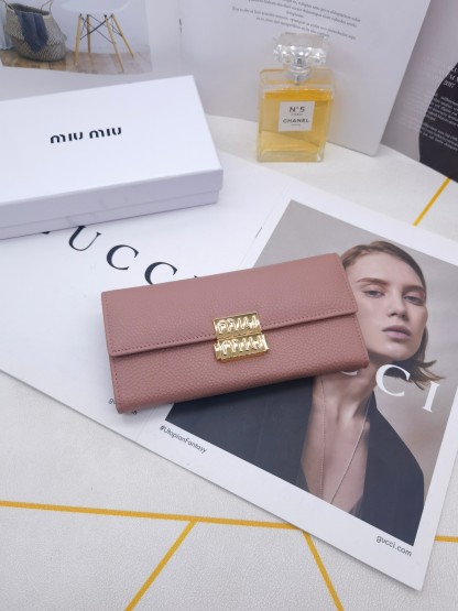 ミュウミュウ「Miu Miu」プレミアムレザー 折り長財布-ISETAN PRESTIGE CURATED