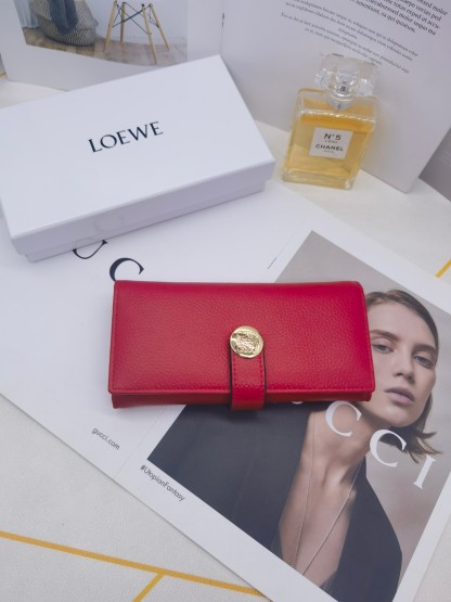 ロエベ「LOEWE」ぺブル バーティカル ウォレット ミディアム