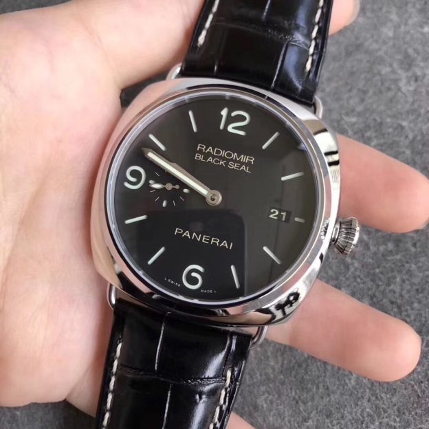 パネライ「Panerai」ラジオミール ブラックシール 45MM腕時計