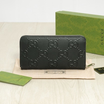グッチ「Gucci」シグネチャー レザー ウェブ ジップアラウンドウォレット
