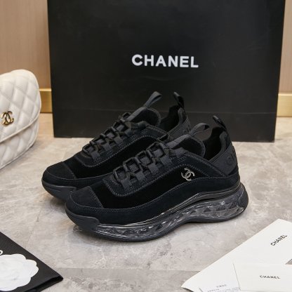 シャネル［Chanel］2024 トップレジャースニーカー カジュアルシューズ
