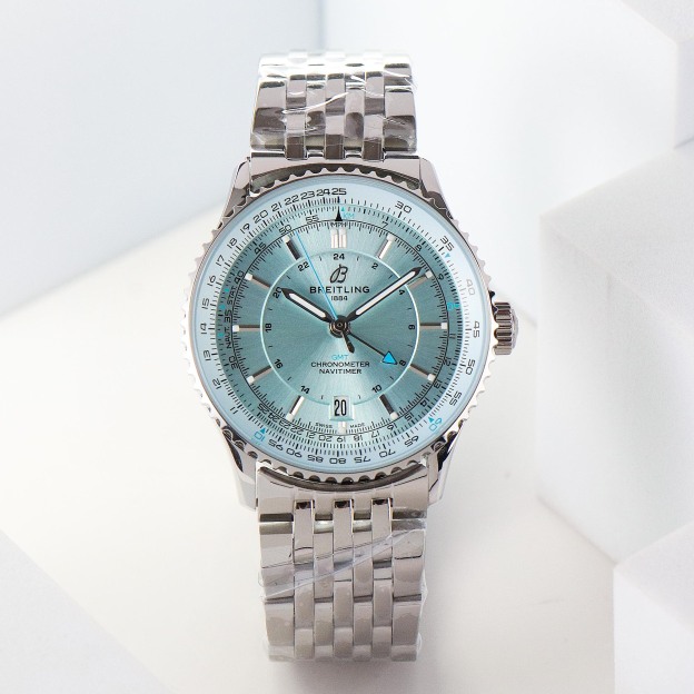 ブライトリング［Breitling］ナビタイマー1 B01 クロノグラフ 43 腕時計40MM