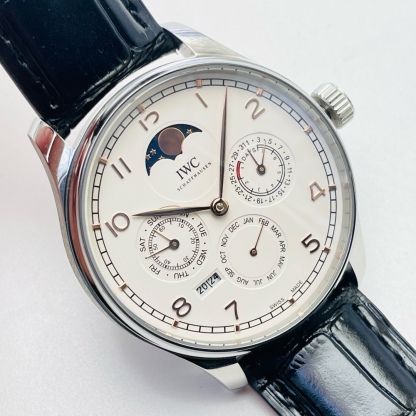 アイ・ダブリュー・シー「IWC」ポルトギーゼ パーペチュアルカレンダー 腕時計 42mm