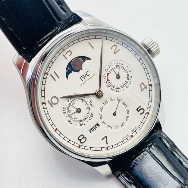 アイ・ダブリュー・シー「IWC」ポルトギーゼ パーペチュアルカレンダー 腕時計 42mm