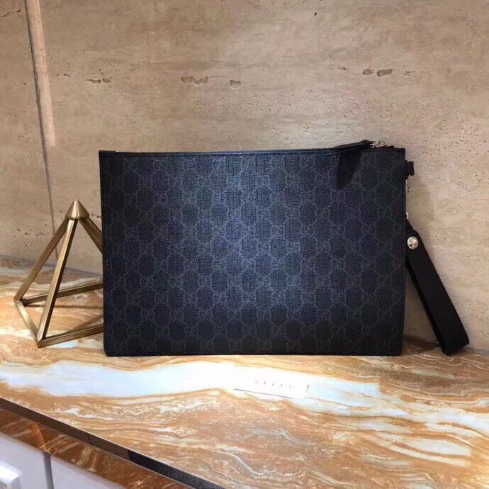 グッチ「Gucci」 キングスネーク プリント GGスプリーム ジップアラウンドウォレット