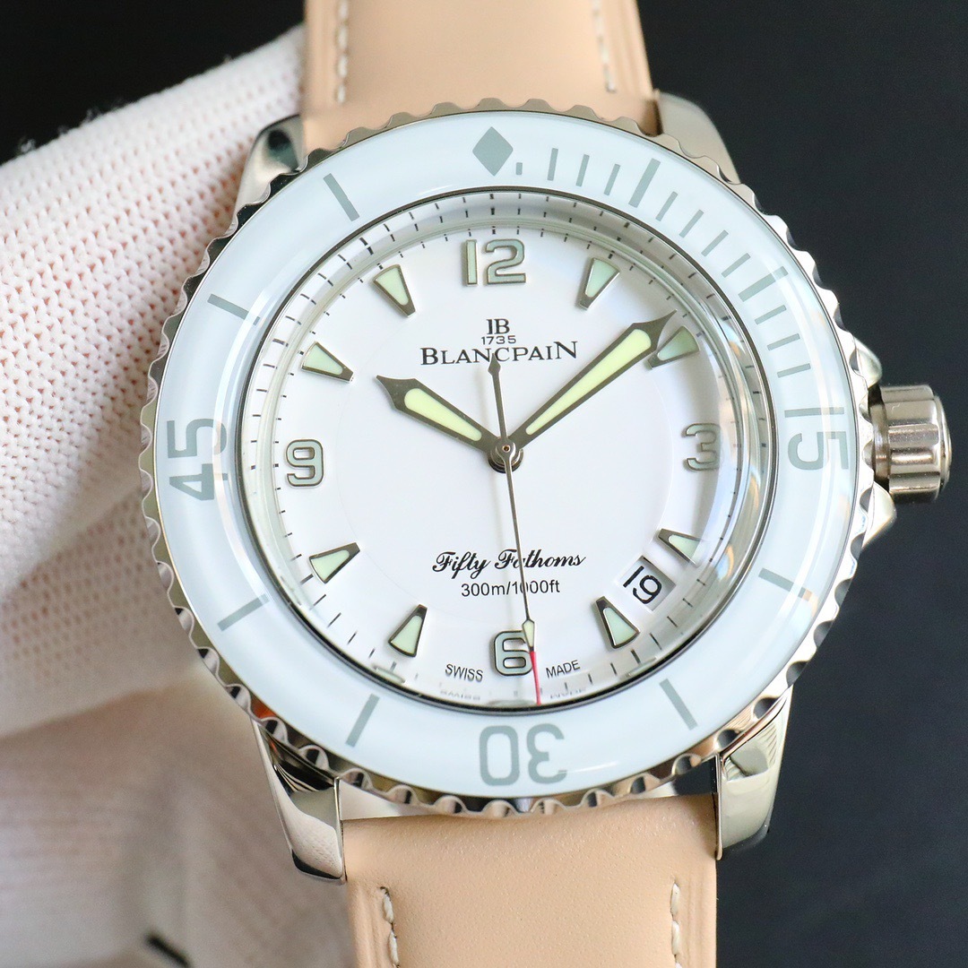 ブランパン「Blancpain」五十噚シリーズ5015自動アーム時計45MM