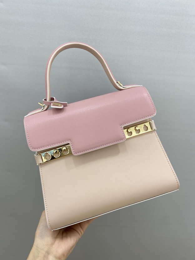 デルヴォー「Delvaux」ピンクハンドバッグ