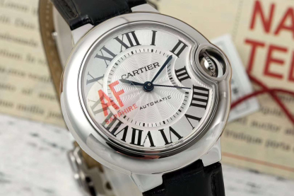 カルティエ［Cartier］バロン ブルー ド カルティエ 自動巻き腕時計 33mm