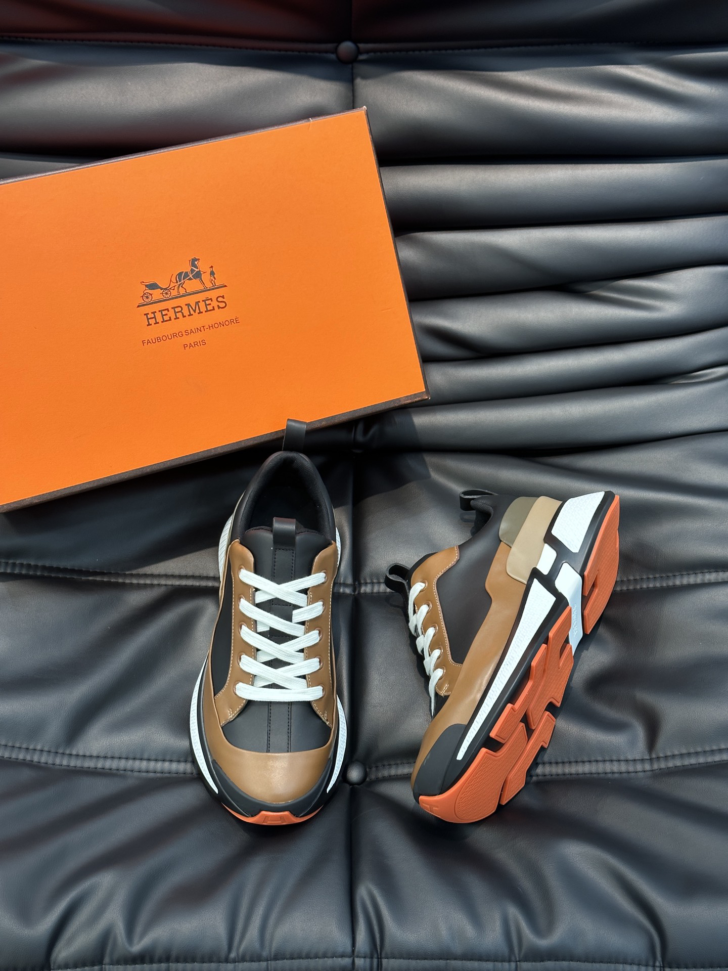 エルメス［Hermès］メンズ レイヤード カジュアルシューズ