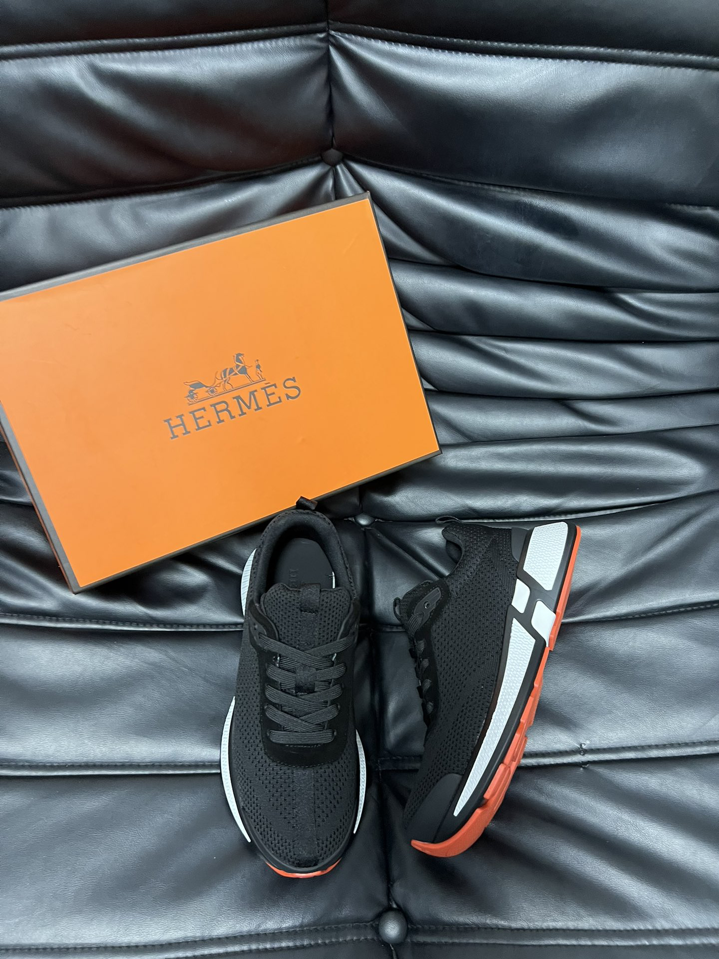 エルメス［Hermès］メンズ テックニット モダンスニーカー