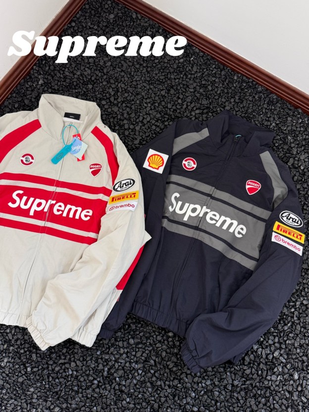 Supreme x Ducati レーシングジャケット