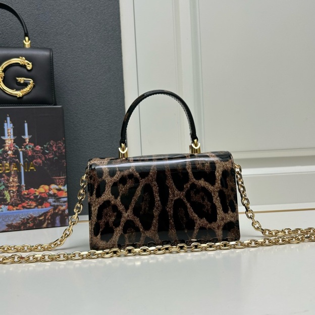 ドルチェ・アンド・ガッバーナ「D&G」 レオパード ラミー チェーン トップハンドルバッグ
