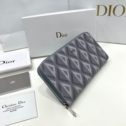 ディオール「Dior」CDダイヤモンド ロングジップウォレット