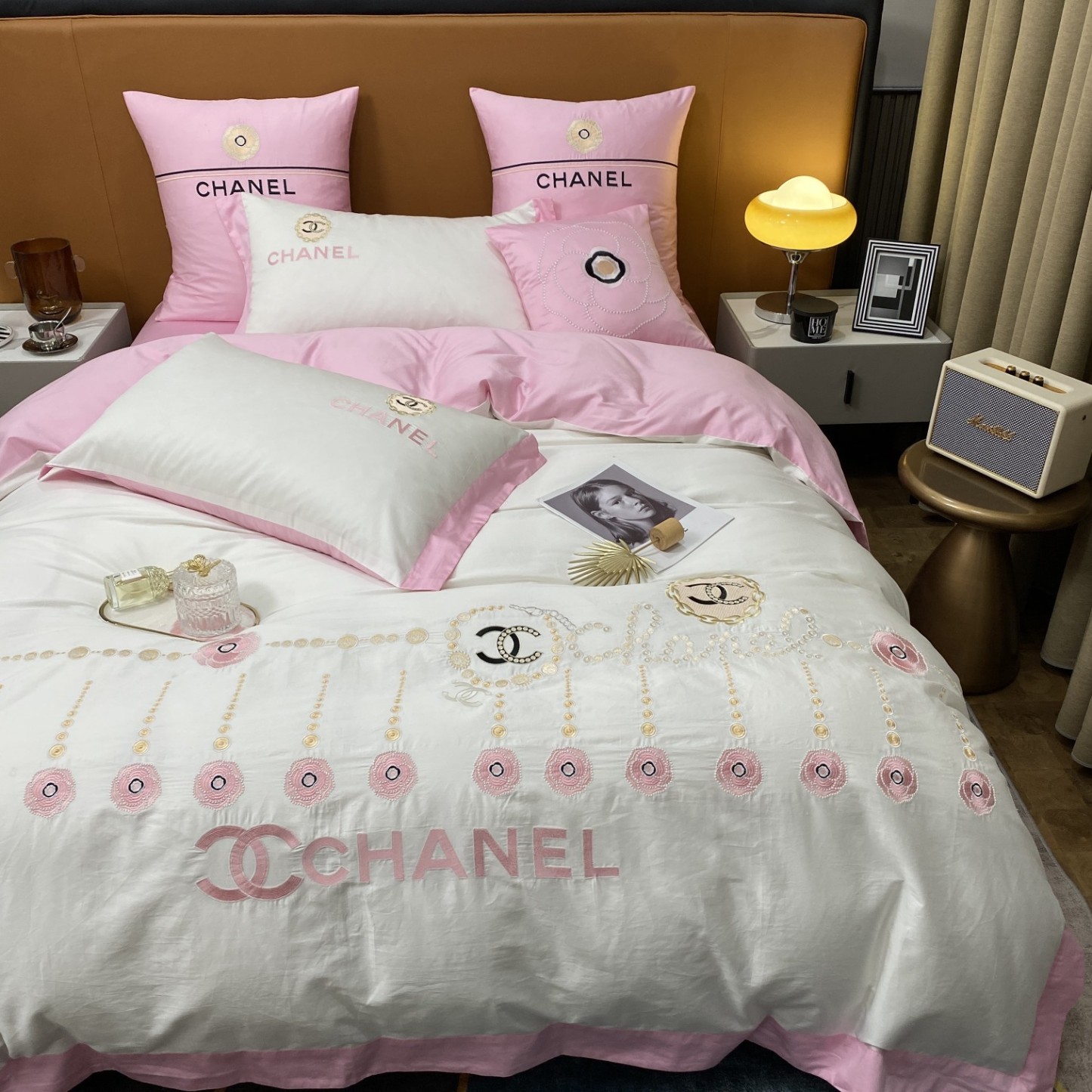 シャネル「Chanel」プレミアムコットン ゴールド＆シルバー刺繍 4点セット