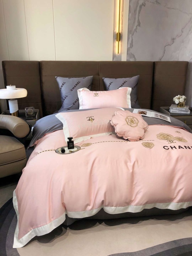 シャネル「Chanel」プレミアムコットン ゴールド＆シルバー刺繍 4点セット