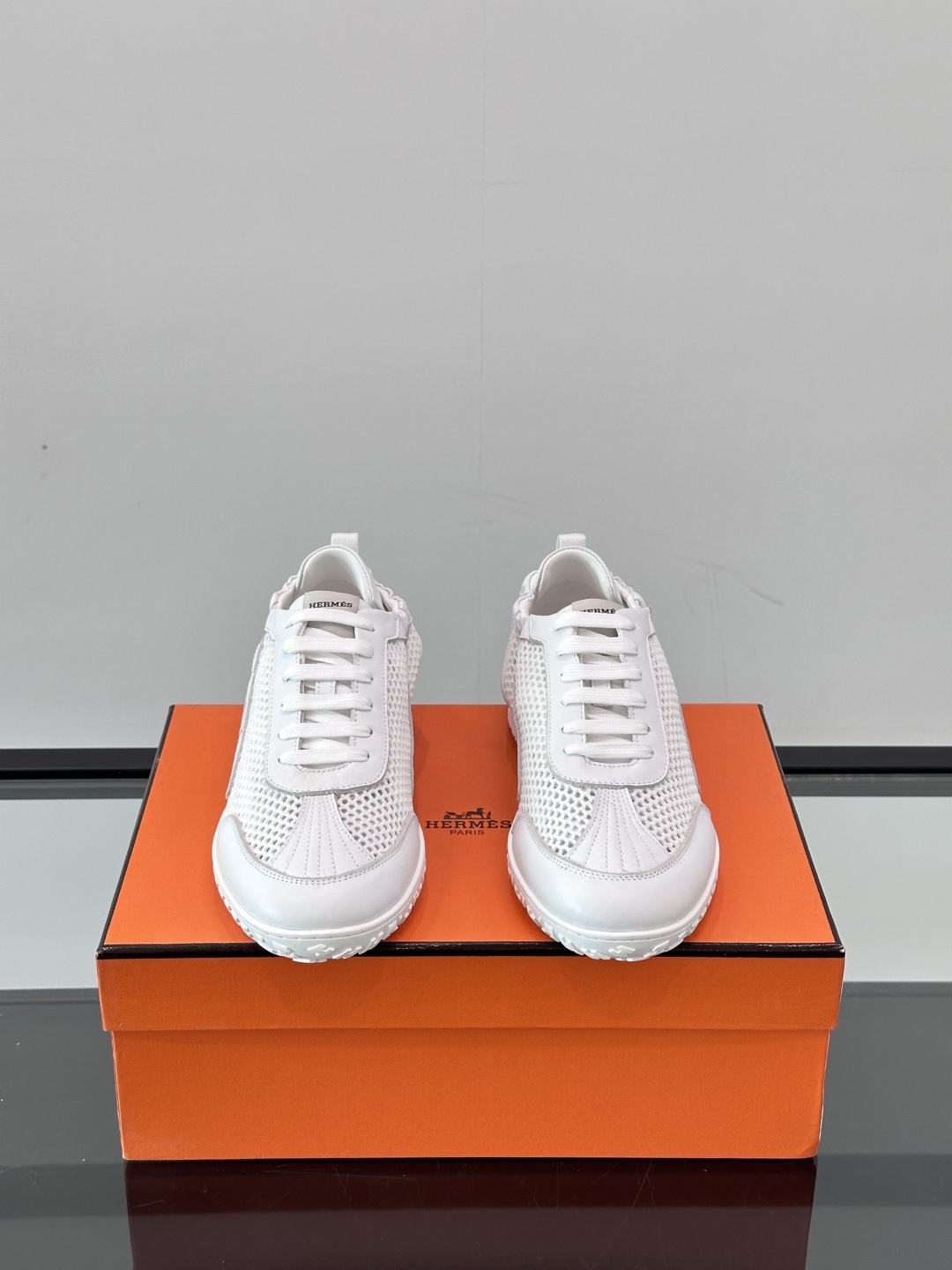 エルメス［Hermès］ ペアルック モダンランナー ホワイトベース