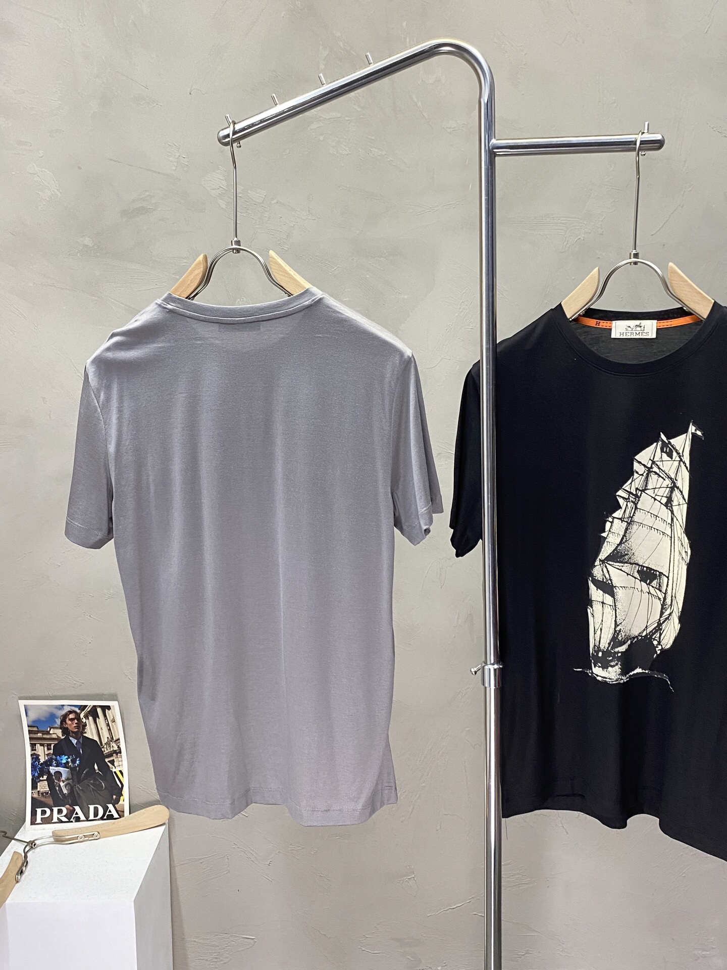 エルメス「Hermès」2025 メンズ カジュアルTシャツ