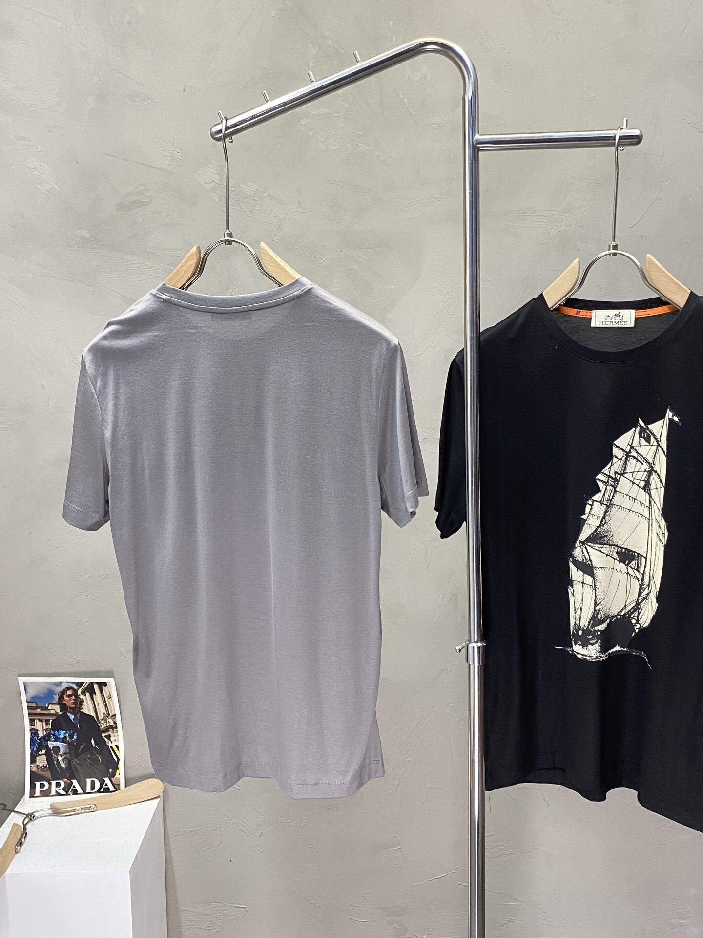 エルメス「Hermès」2025 メンズ カジュアルTシャツ