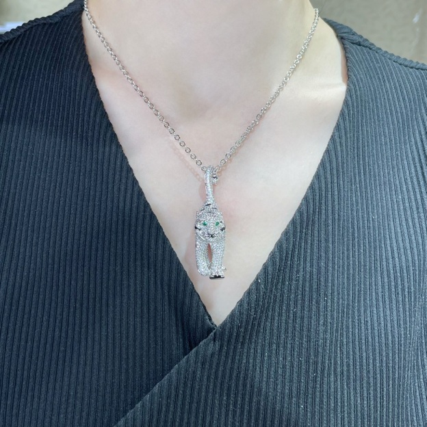 カルティエ「Cartier」パンテール オブ カルティア フルダイヤモンド ネックレス