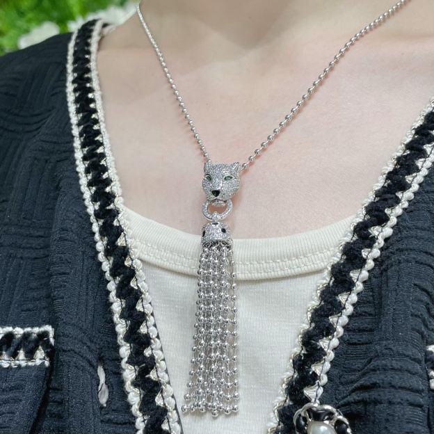 カルティエ「Cartier」パンテール グレイン ネックレス