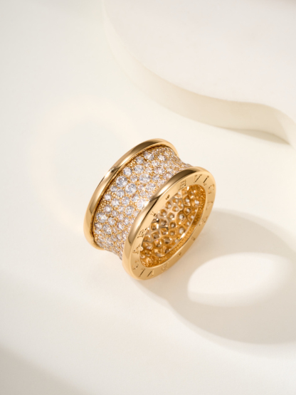 ブルガリ「Bvlgari」ワイド版リトルウエストリング