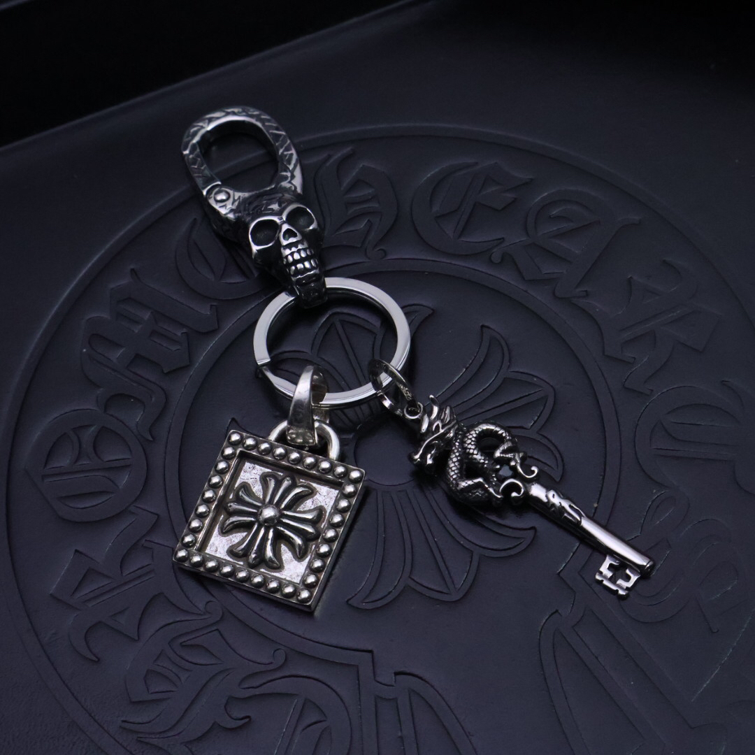クロムハーツ「Chrome Hearts」キーホルダー＆バッグチャーム - トレンドシンボル