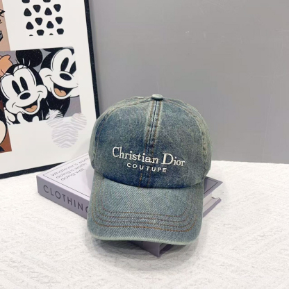 ディオール「Dior」2025春夏 シンプル ベースボールキャップ