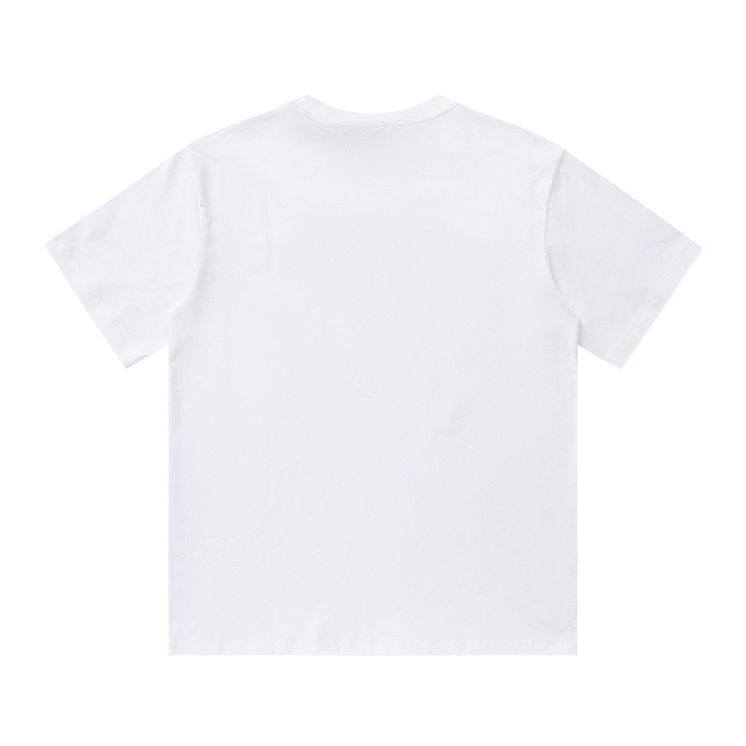 シャネル「Chanel」 ロゴ プリント Tシャツコレクション