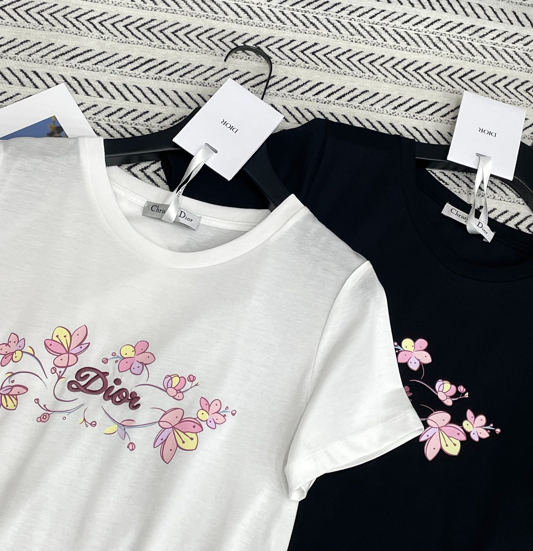 ディオール「Dior」25SS ハート＆バタフライ モノグラム プリントTシャツ
