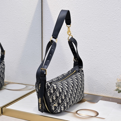 ディオール「Dior」D-Journey ハンドバッグ（小号）