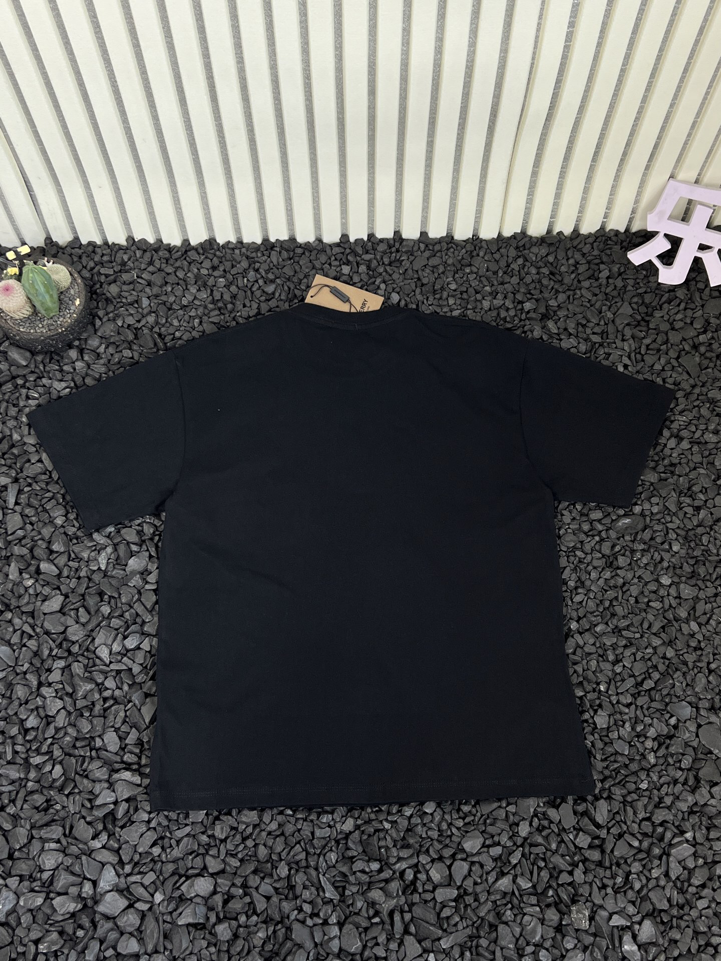 バーバリー「Burberry」2025 カップル オーバーサイズ プリント Tシャツ 春夏コレクション